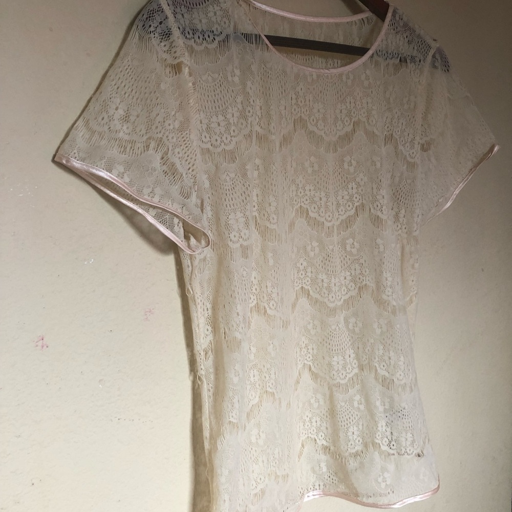 XS/S Lace Cream Top, American Apparel